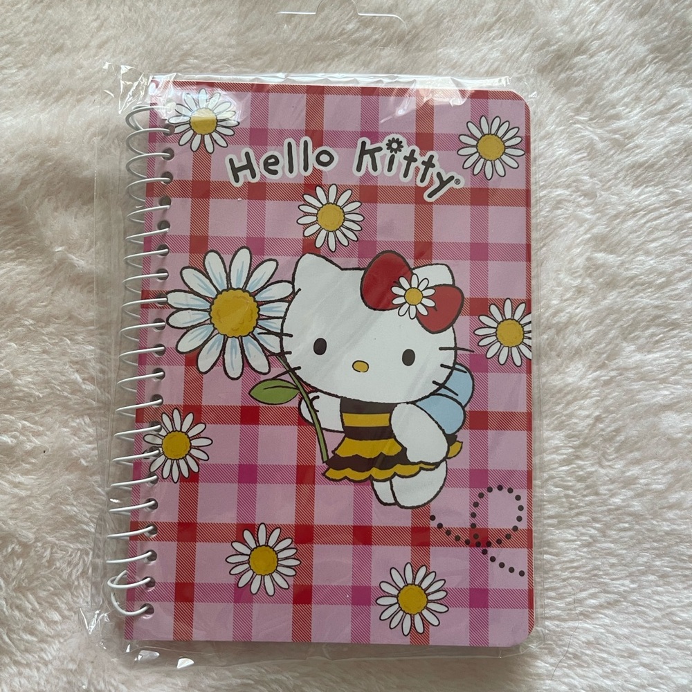 mini hello kitty notebook